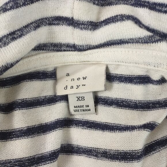 A New Day Women's Black/White Stripe Pullover Hoodie Sz XS - Picture 5 of 5